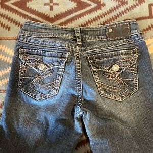 Suki Surplus || Silver Jeans